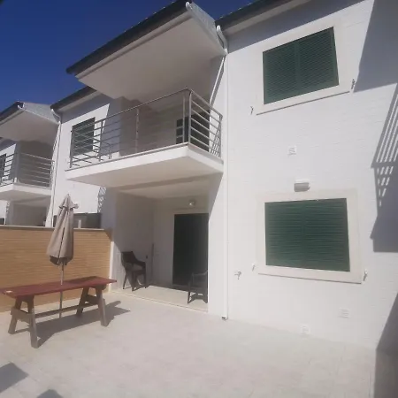 Semesterbostad Bayside *